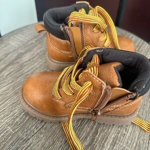Toddler's Brown Hiking Boot -Carters size 6